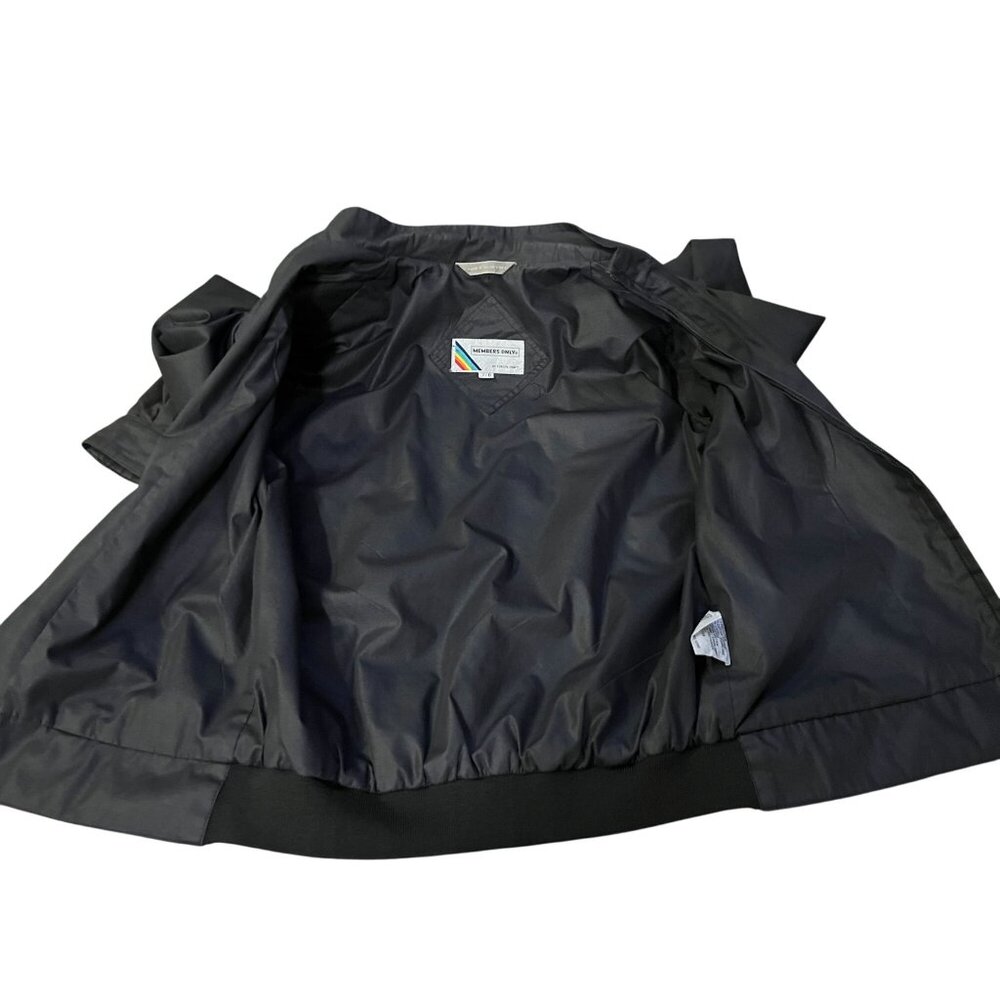 Vintage Member’s Only Jacket Juniors 7/8 Black Zip Padded Hong Kong 80s Used - Picture 5 of 16